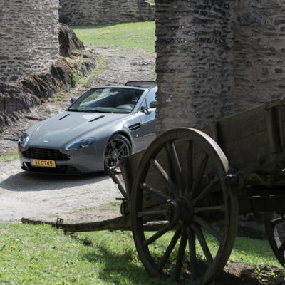 Aston Martin V8 Vantage S by Arnold Kontz Group