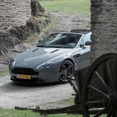 Aston Martin V8 Vantage S by Arnold Kontz Group