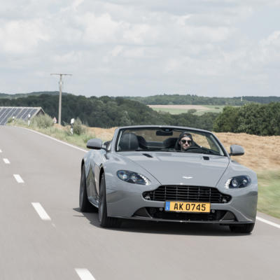 Aston Martin V8 Vantage S by Arnold Kontz Group