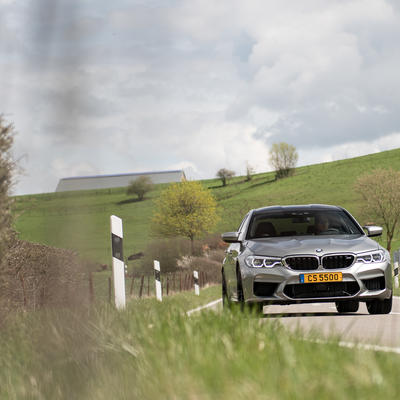 New BMW M5 (F90) by BMW Schmitz