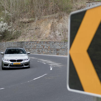 New BMW M5 (F90) by BMW Schmitz