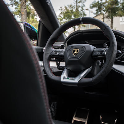 Lamborghini Urus by Lamborghini Luxembourg