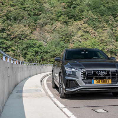 Audi Q8 by Losch & Cie